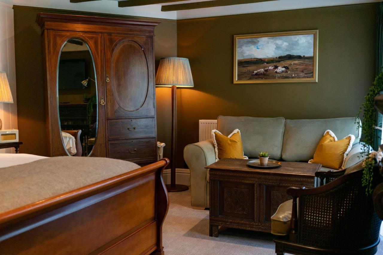 High Corner Inn Godshill  Exteriér fotografie